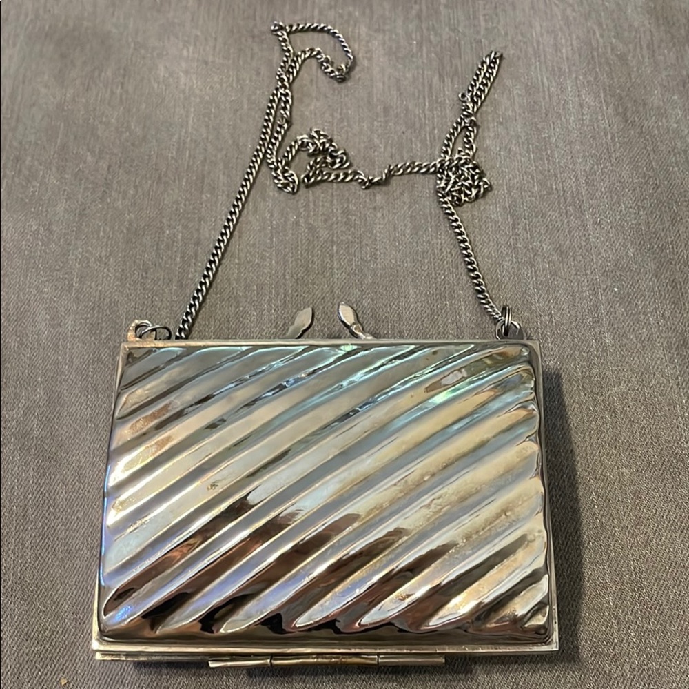 Silver Metal Box Bag  with Chain Strap, Shoulder Bag, Blue Lining, Kiss lock